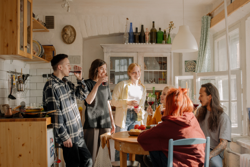 cohabitar con roomies